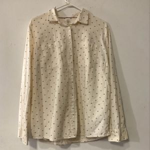 🌅‎ - St John's. Bay size XL Cream and Blue Button Down Top